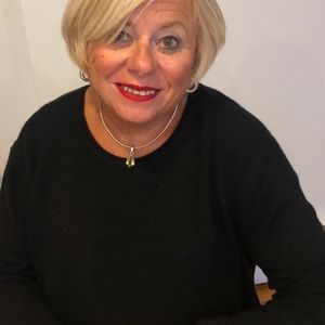 Meet your Posher, Sharon